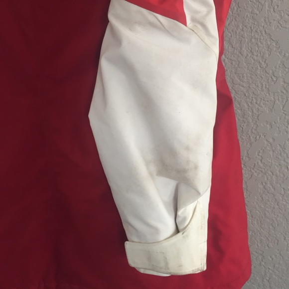 Patagonia Two Toned Red & White Ski Snow Jacket - Picture 4 of 13